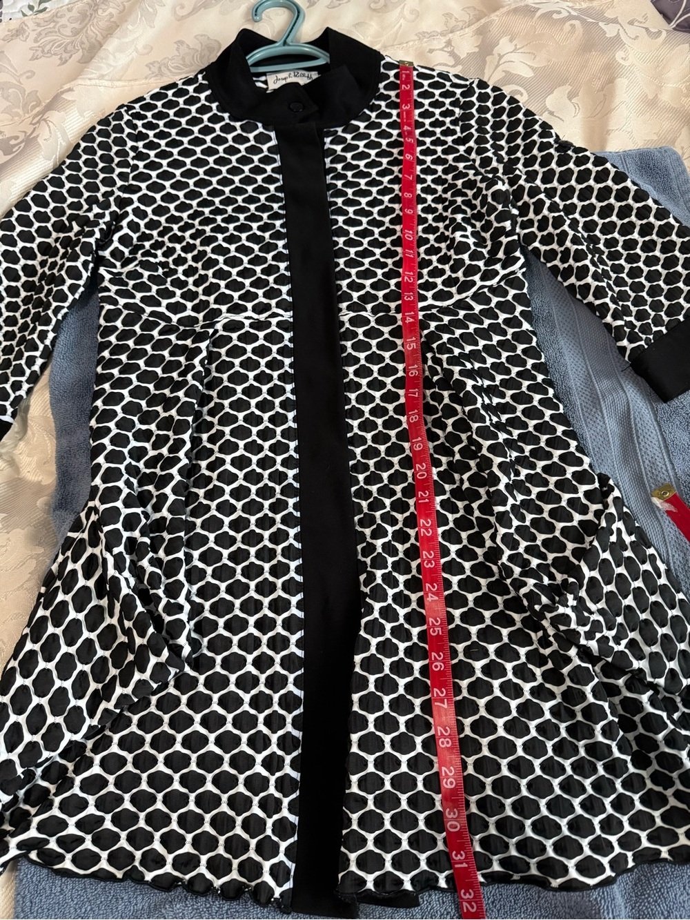 Joseph Ribkoff Black & White Geo-Print Tunic with Contrast Trim - Picture 5 of 6